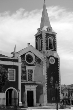 igreja na ilha de Moçambique