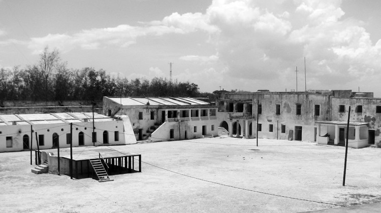 praça central do forte de S. Sebastião