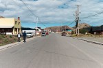 estrada principal da vila de El Chalten, na Patagónia argentina