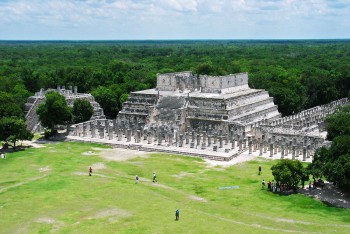 templos dos guerreiros em Chichén Itzá