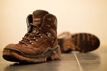 botas de trekking / caminhada da marca lowa