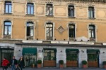 Fachada no hotel nuovo na Praça Cesare Beccaria em Milão