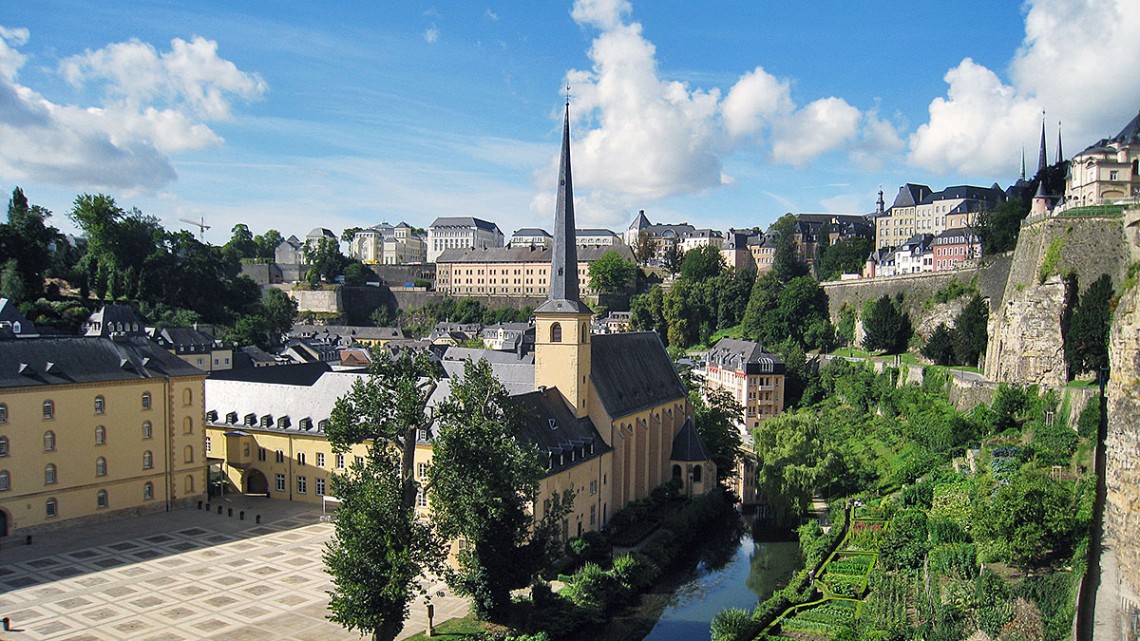 Envolvente da Abadia de Lucilinburhuc na cidade do Luxemburgo.